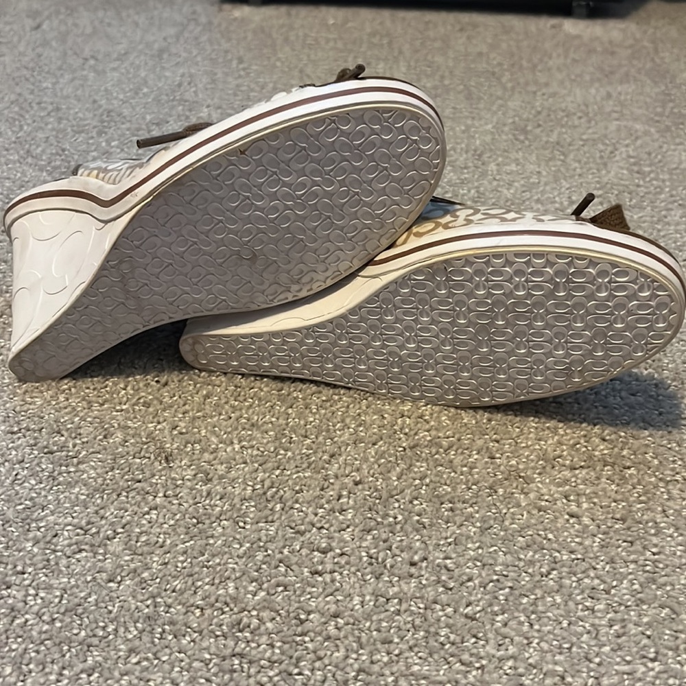 LOVIN COACH WEDGES - Picture 4 of 4